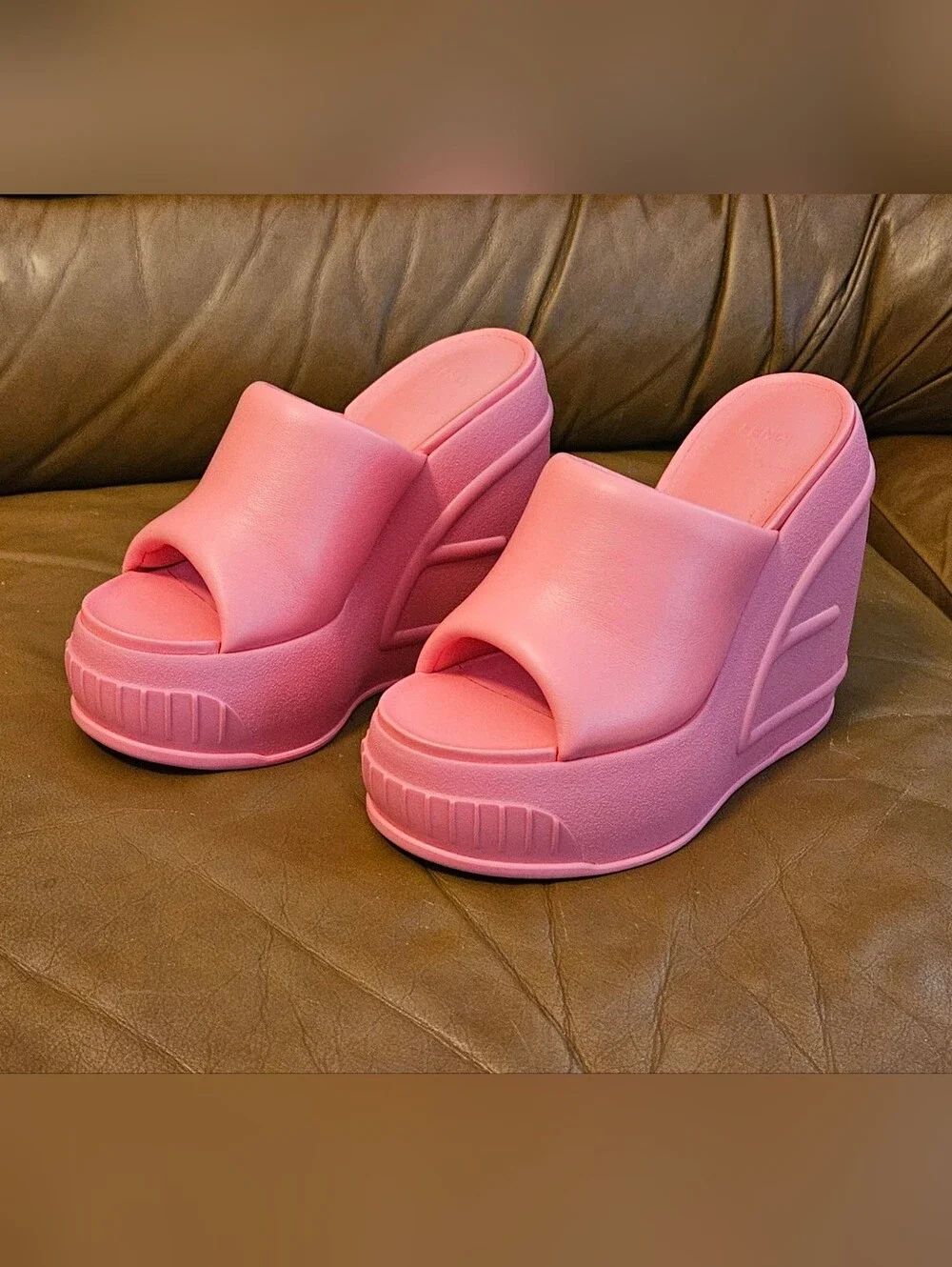 New Fendi Pink High Platform Slide Mules Size 6 US